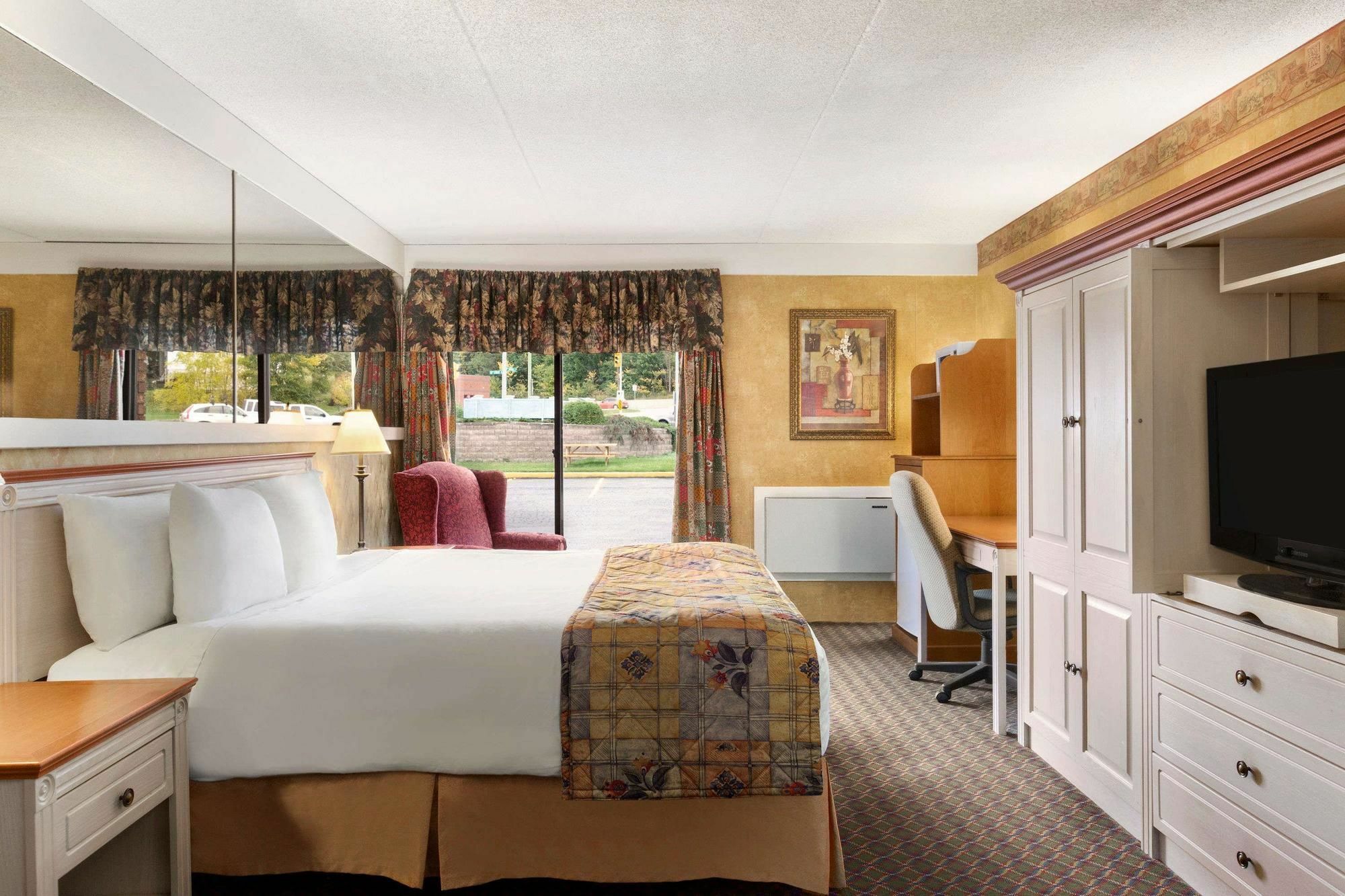 Travelodge By Wyndham Owen Sound On Kültér fotó